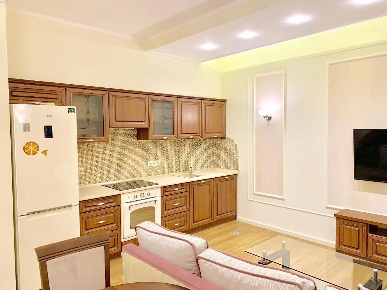 Two-Bedroom On Lesi Ukrainky Львов Апартаменты